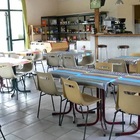 Mobil-home Spacieux Pour 9 Pers. - Api-1-52-1993 Campeggio Thiviers